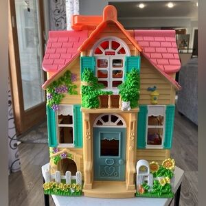 2000 Mattel Fisher Price COUNTRY COTTAGE Sweet Streets Loving Family Doll House